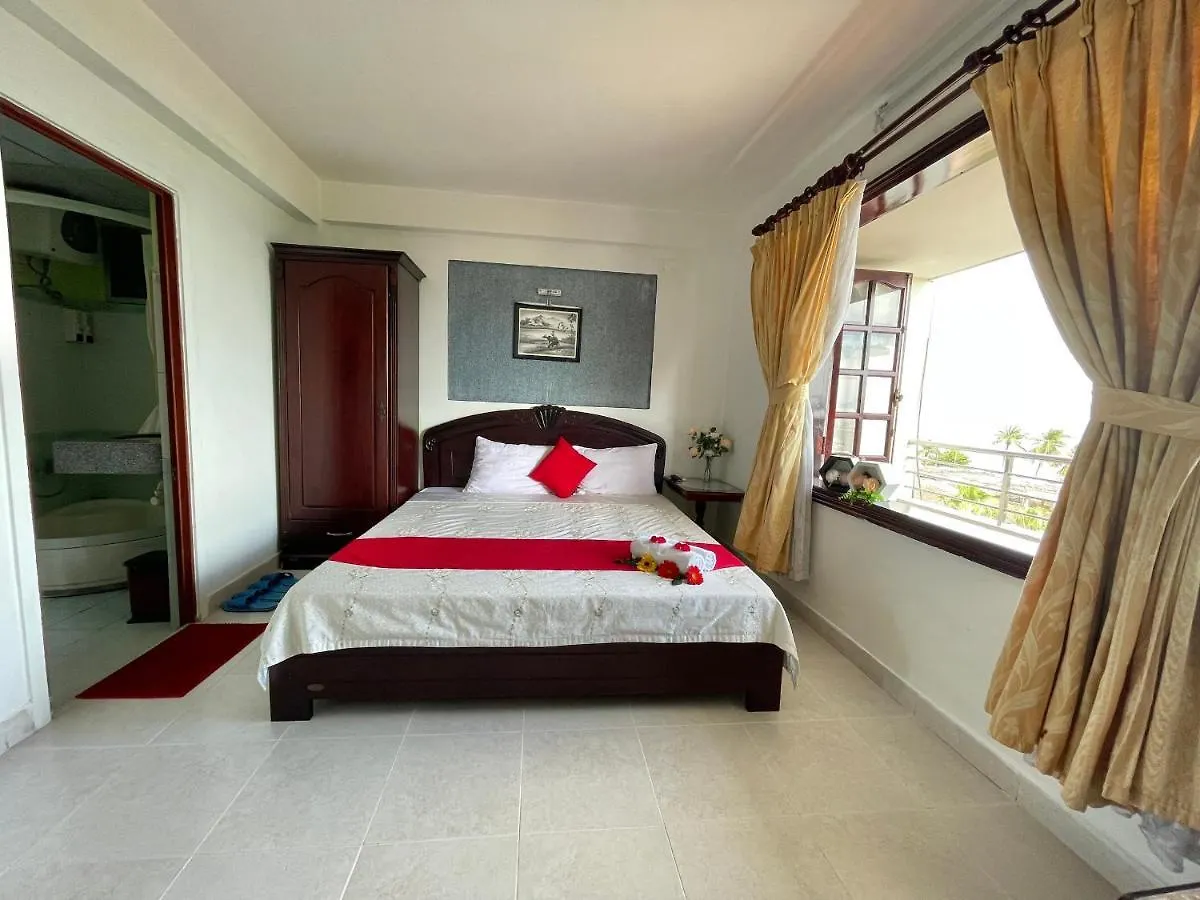 Quân Sơn 2 Hotel Nha Trang 2*,