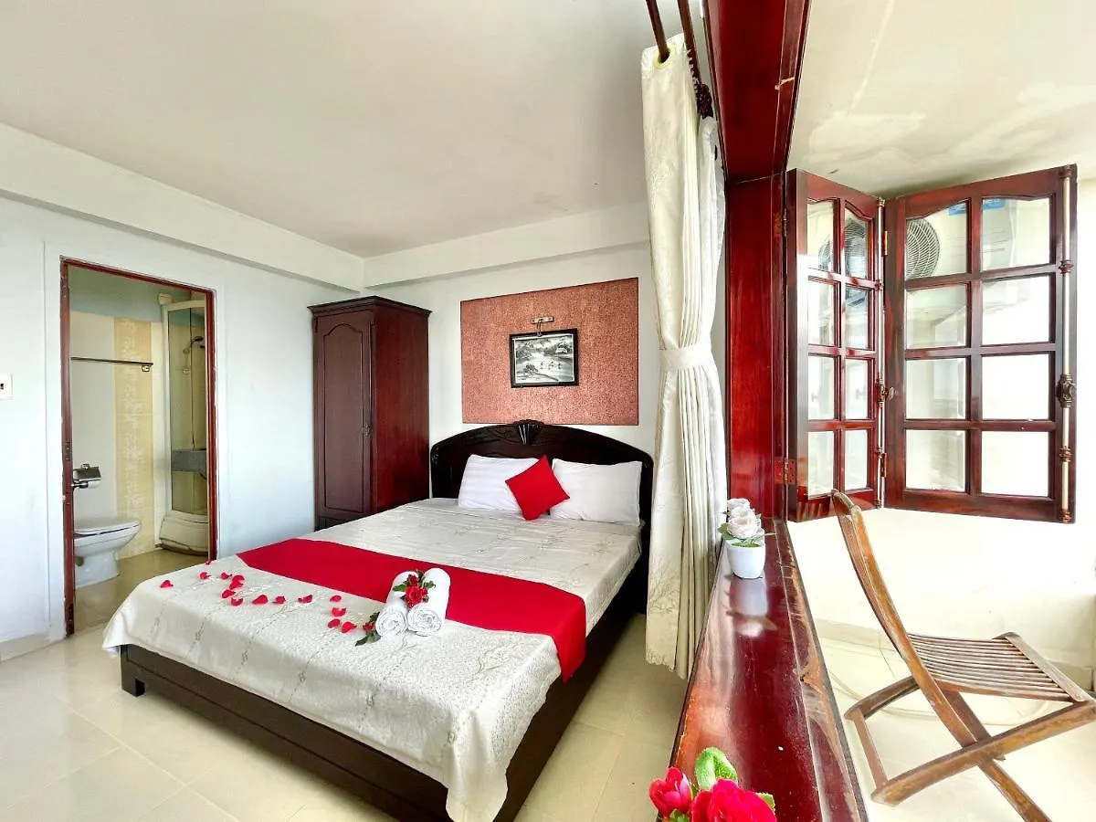 Quân Sơn 2 Hotel Nha Trang