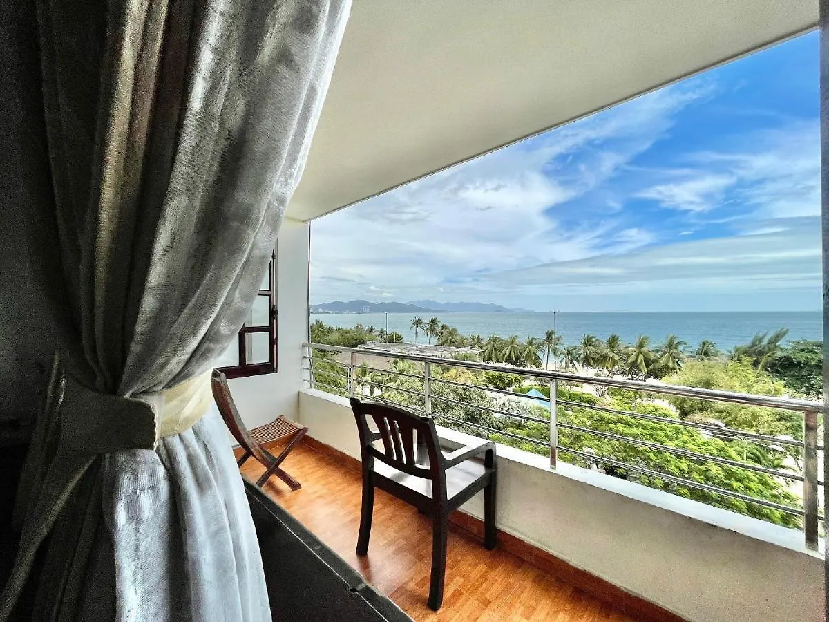 Quân Sơn 2 Hotel Nha Trang