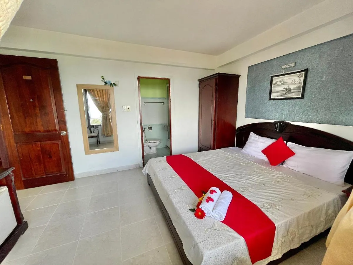 **  Quan Son 2 Hotel نها ترانج فيتنام