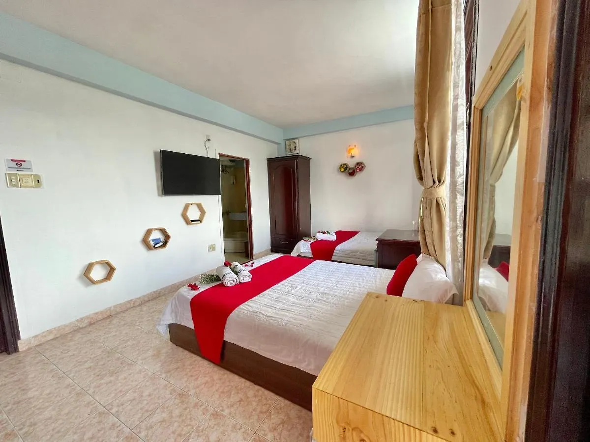 Quan Son 2 Hotel نها ترانج
