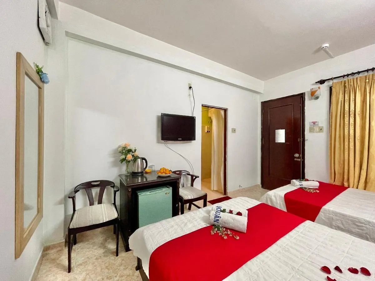 Quan Son 2 Hotel نها ترانج