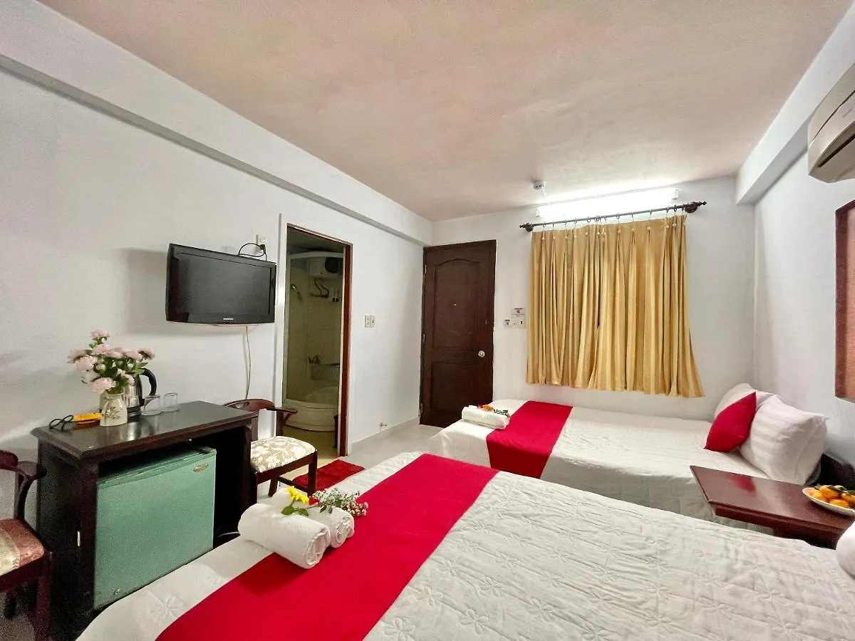Quan Son 2 Hotel نها ترانج 2*,  فيتنام