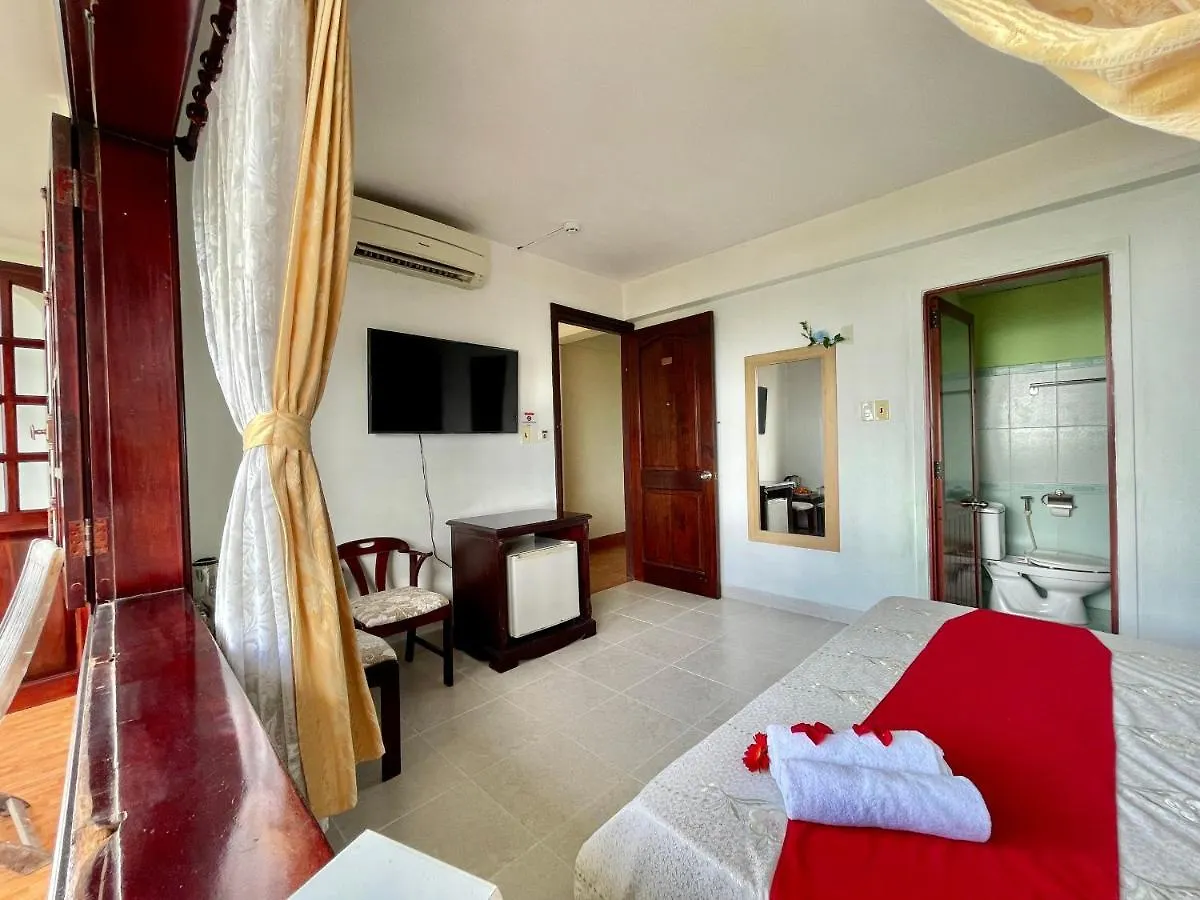 **  Quan Son 2 Hotel نها ترانج فيتنام